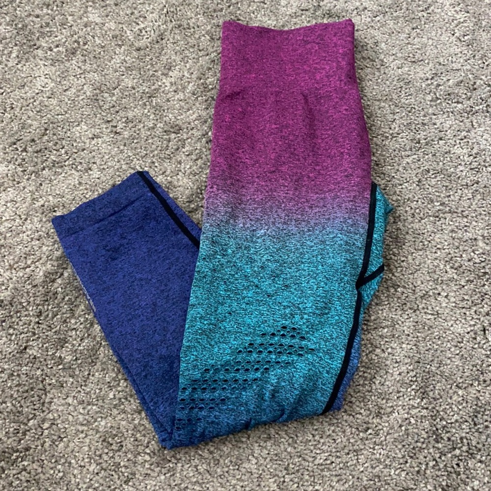 Cropped yoga leggings